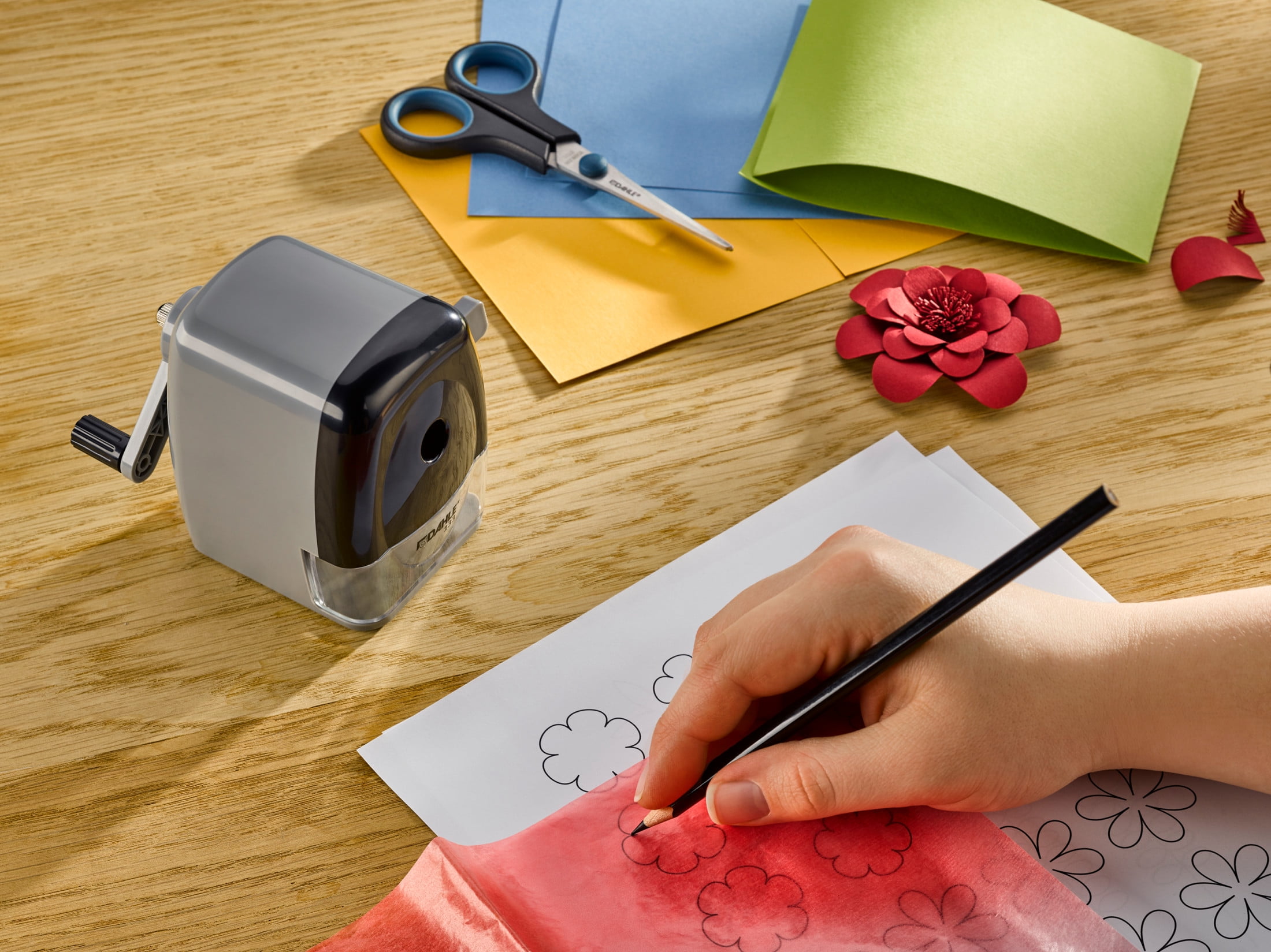 Dahle 133 Pencil Sharpener w/Point Adjuster, For Graphite & Colored Pencils