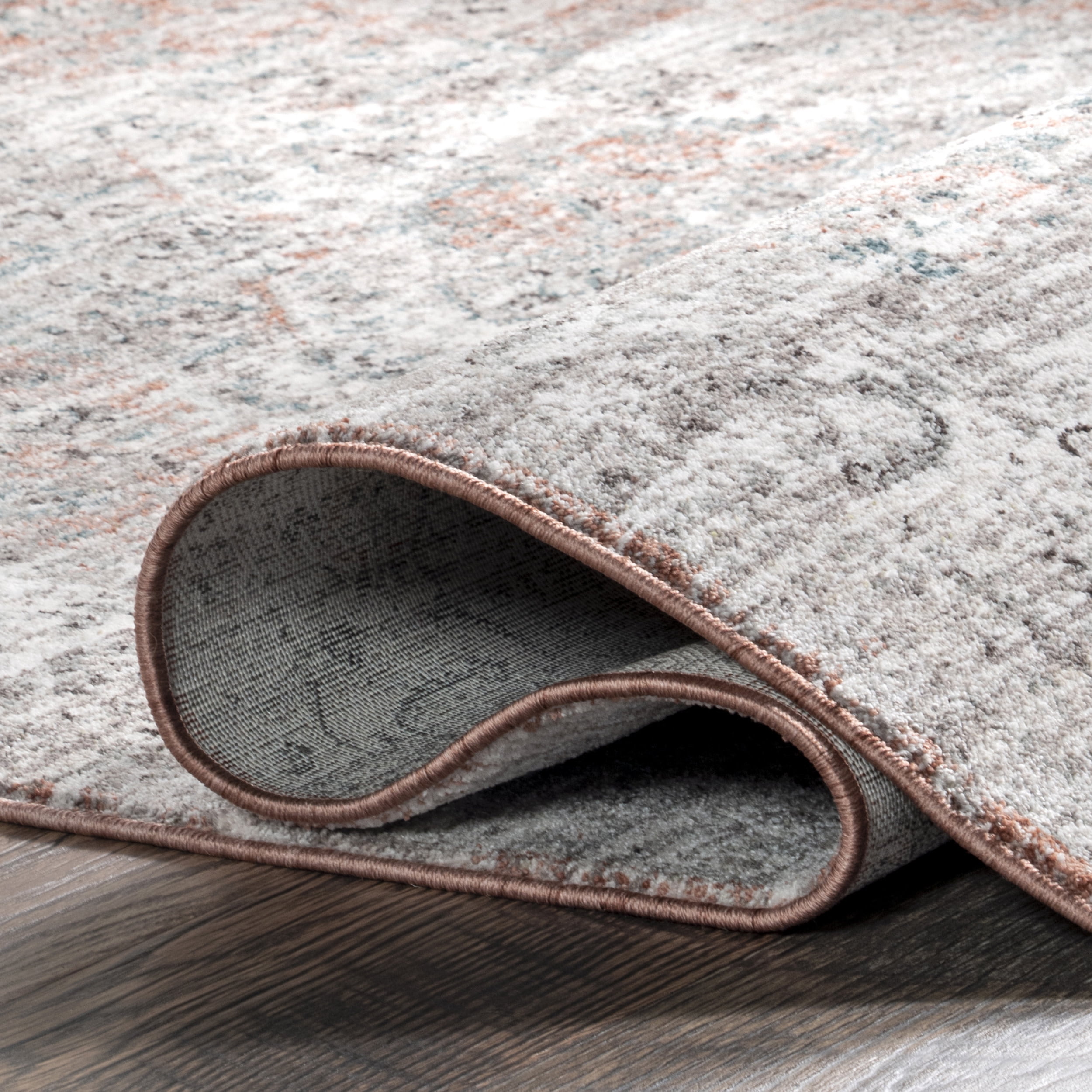 nuLOOM Kayleigh Traditional Faded Fringe Area Rug, 5' 3" x 7' 7", Rust