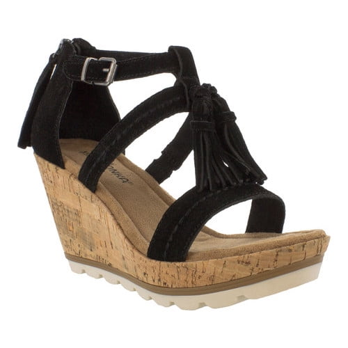 minnetonka wedge heels