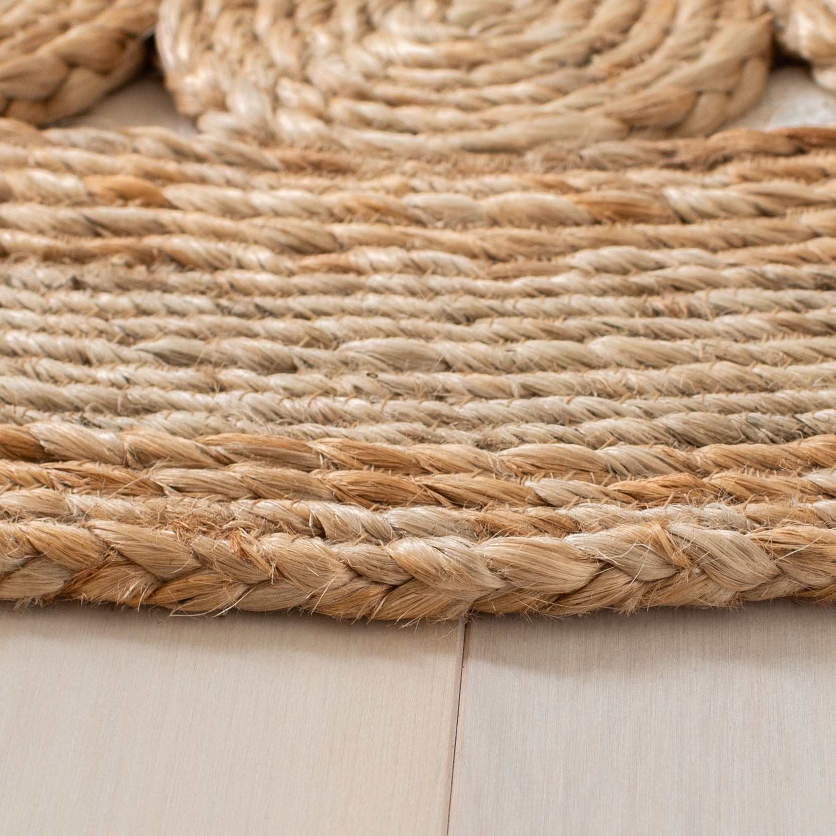 SAFAVIEH Natural Fiber Comhgham Geometric Area Rug, Natural, 10' x 10' Round