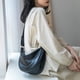 thumbnail image 3 of Bolso de hombro tipo mensajero de PU suave para estudiantes femeninas, bolso de hombro tipo mensajero de nicho, para otoño e invierno, que combina con todo, 3 of 5