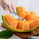 thumbnail image 4 of Herramienta de Acero Inoxidable para Hacer Bolas de Fruta, Cuchara para Melón, Cuchara para Tallar Frutas y Verduras, Ideal para Bandejas de Frutas, Preparación de Comida para Fiestas, Refrigerios pa, 4 of 5