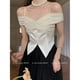 thumbnail image 1 of Blusas para mujer, estilo coreano, elegantes, ajustadas, lisas, con hombros descubiertos, estilo urbano, sexys, estilo gyaru, a la moda, 1 of 6