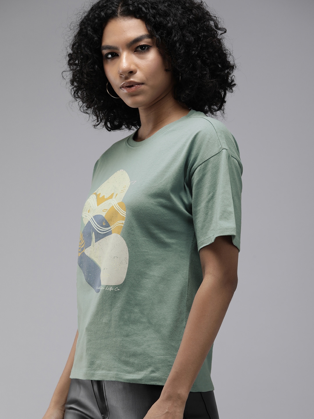 buy t shirt myntra