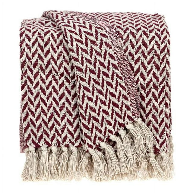 HomeRoots 476208 Burgundy Handloom Herringbone Weave with Tassels
