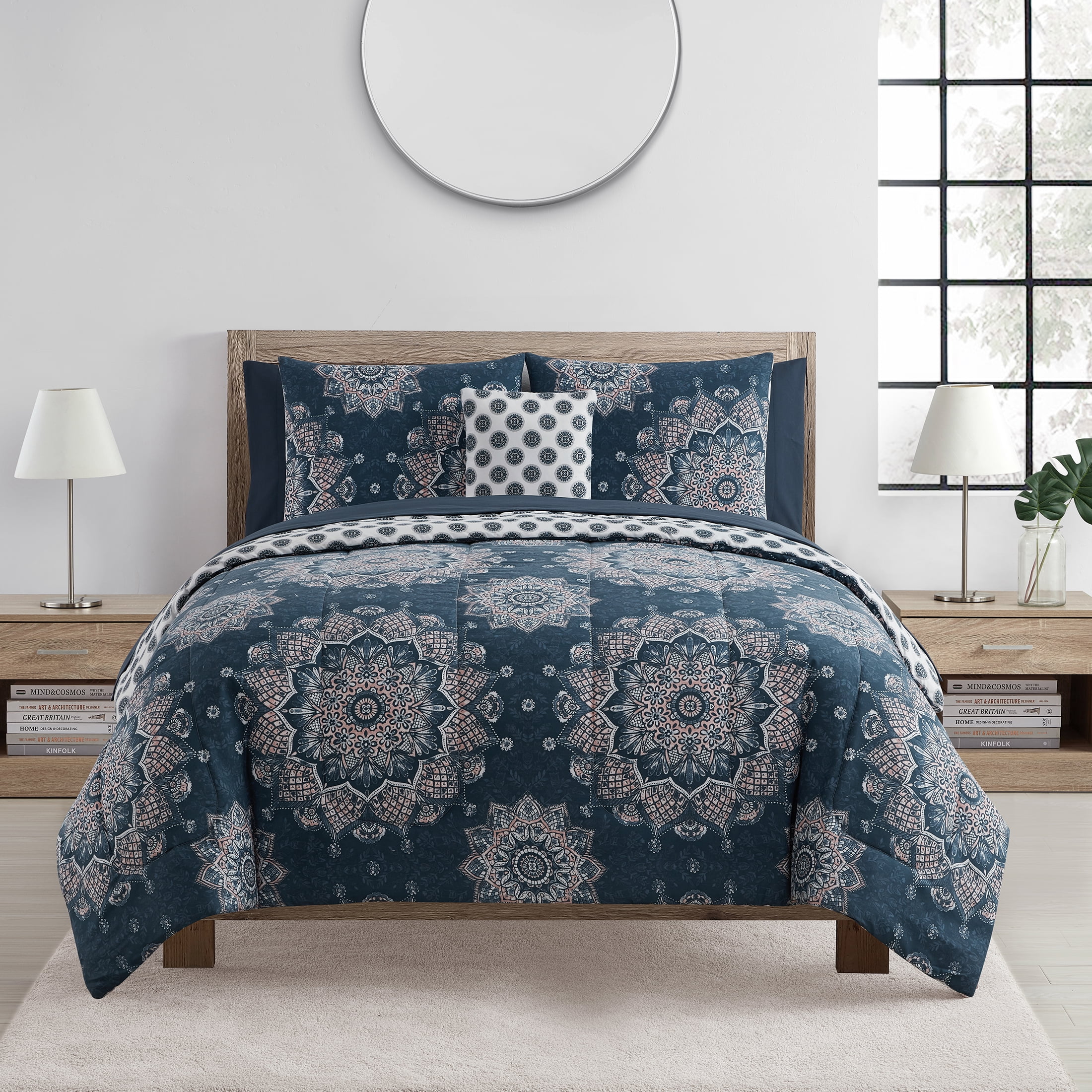 VCNY Home Nazure Navy Medallion Polyester 8Piece Bed in a Bag