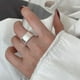 thumbnail image 4 of Anillo de Plata con Forma de Dedo Abierto, Irregular, Geométrico, para Mujer, 4 of 5