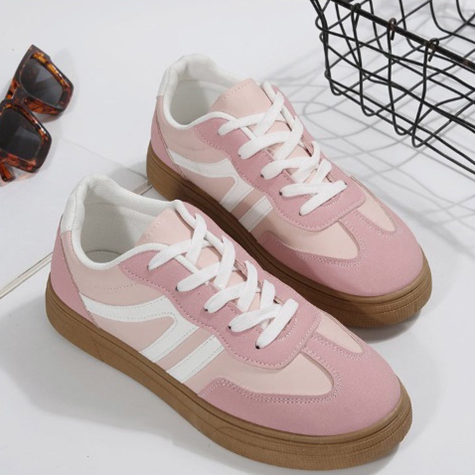 Flat Shoes for Women Vintage Classic Thick Sole Trainers Skate Shoes Splice Suede Lace up Antislip Walking Tennis Shoes Low Top Sneakers Pink Size 9