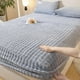 thumbnail image 1 of Sábana ajustable Cama de Invierno Plush Velvet Sombrero de Cama Unidad Padded Cubierta de Colchón Protector de Colchón Acolchado de Velvet Cubierta de Cama de Velvet, 1 of 7