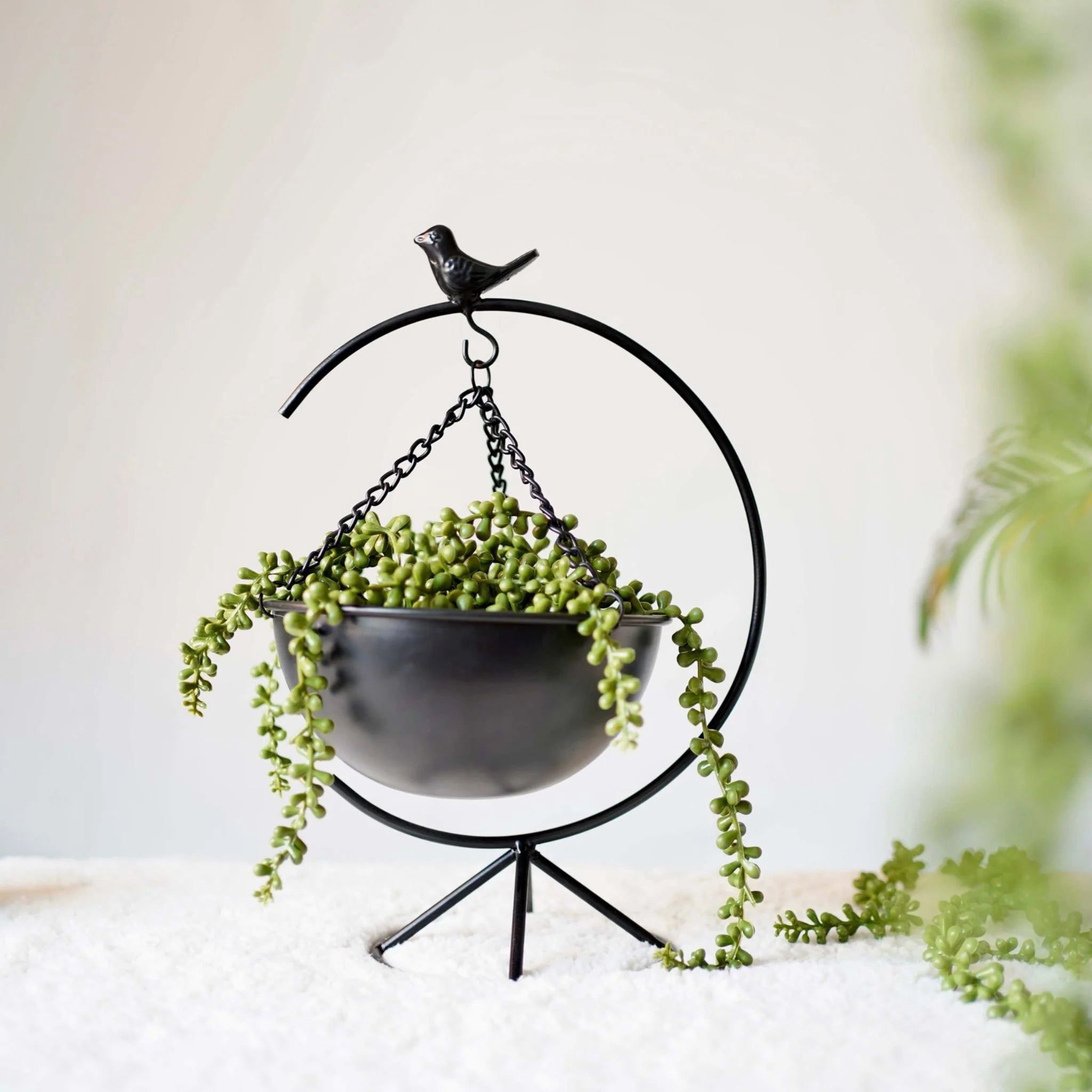 Science Purchase Elegant Matte Black Metal Bird Floor-Standing Indoor Planter with Hanging Bowl for Small Plants, 13-inches Tall x 8.6-inches Wide