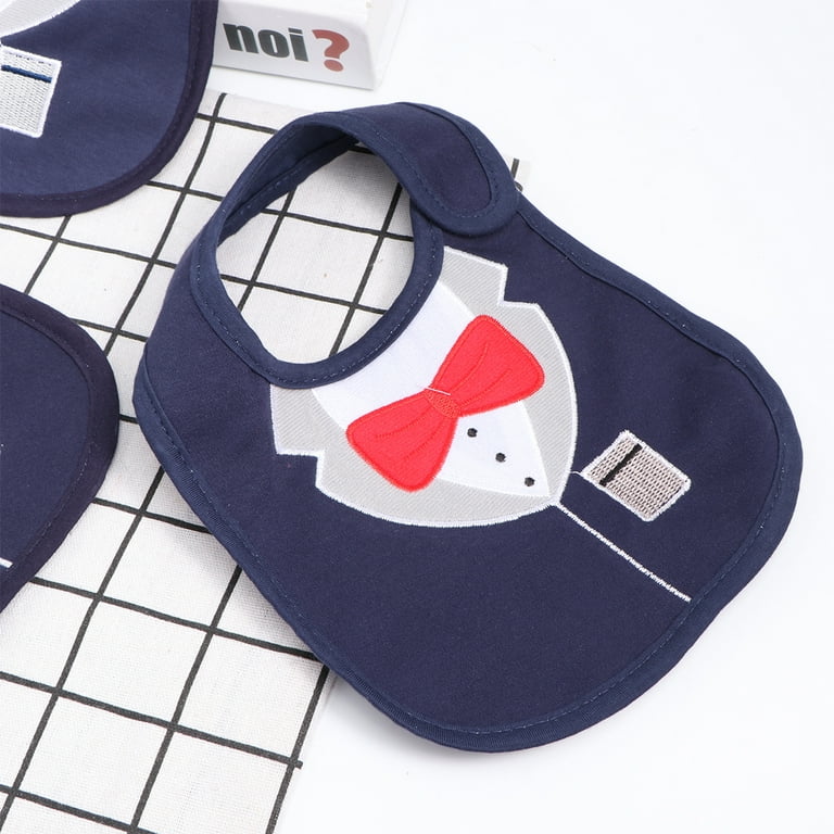 Towel bibs target new arrivals