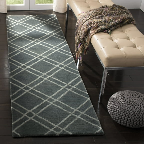 SAFAVIEH Himalaya Maralyn Geometric Wool Runner Rug, Dark Grey/Ivory, 2'3" x 8'