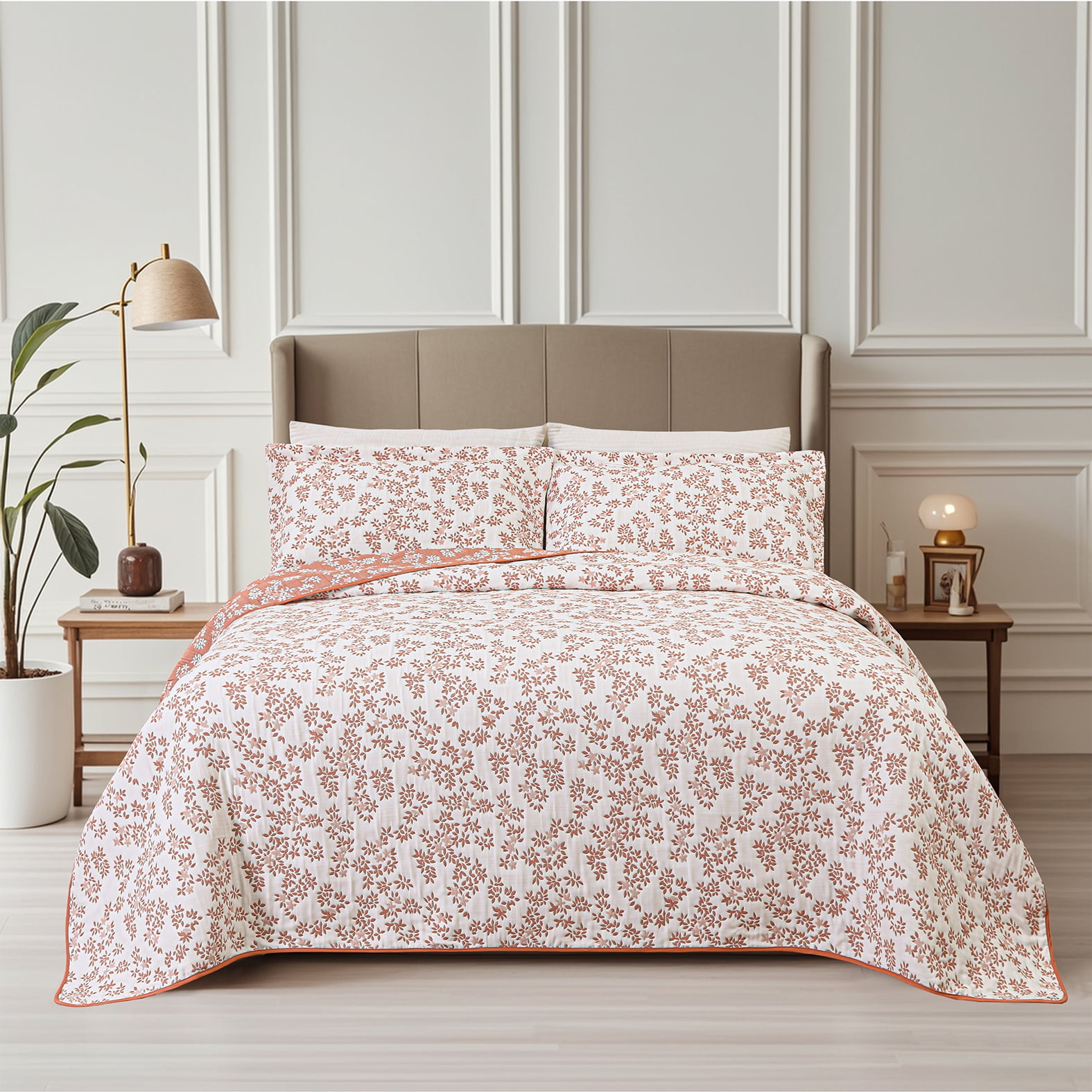Marina Decoration Jacquard Embroidered Stitching Coverlet Bedspread Ultra Soft Bedding Summer Reversible Quilt Set with Quilted Shams, Pink Floral