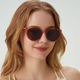 thumbnail image 2 of Gafas de sol Yaserra Vintage redondas polarizadas UV400 para mujeres y hombres, 2 of 6