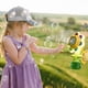 thumbnail image 2 of XWSHYW Juguetes para Niños Makers Girasol Máquina Automática Portátil Inalámbrico Led Fabricante con Función de Baile para Fiestas Picnics Baño de Playa + Líquido 130Ml, 2 of 7