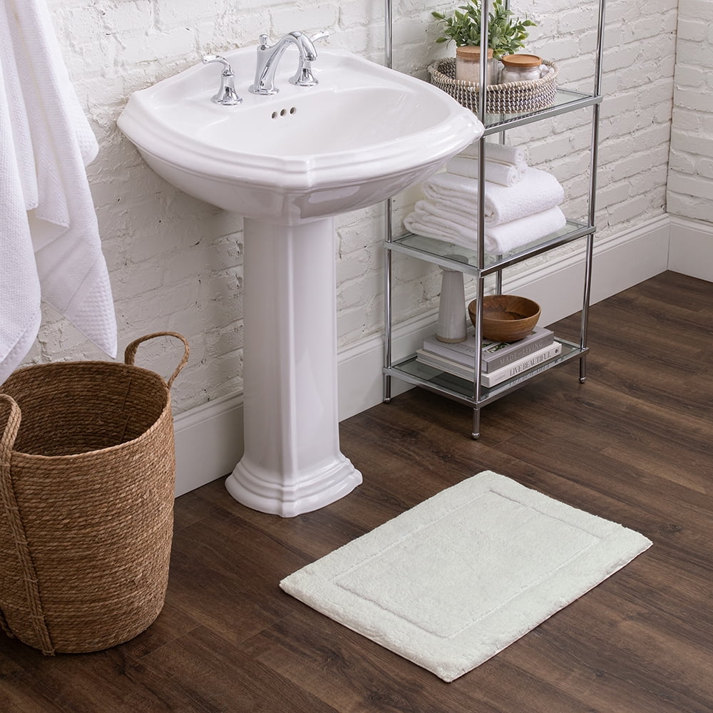 Mohawk Home Regency Plush Stain/Fade Resistant Non-Slip Machine Washable Bath Mat, White, 2' 3" x 3' 9"