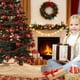 thumbnail image 1 of Guirnalda de cuentas de madera de Navidad 4M | Madera roja, 308 piezas | Adorno de árbol, decoración de repisa de chimenea, decoración colgante de vacaciones, regalable, cuerda festiva, acentos, 1 of 6
