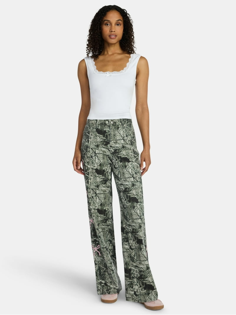 Madden NYC Women's Ultra 90's Jeans with Bow Embroidery, 32