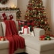 thumbnail image 4 of Fundas de almohada navideñas de 45x45 cm (17,7x17,7 pulgadas), fundas decorativas con tela suave y cremallera oculta para decoración del hogar. Funda de almohada de algodón., 4 of 6