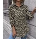 thumbnail image 3 of Blusa de mujer de Poliéster NikouMX con estampado de leopardo y botones delanteros, 3 of 7