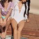 thumbnail image 2 of Traje de baño de una pieza Cuello en V Diseño de correa sin espalda Color puro Traje de baño de una pieza de moda Traje de baño de mujer Blanco L, 2 of 7