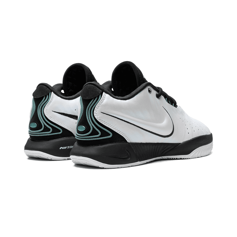 NIKE MENS LeBron 21  display picture 3