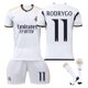 thumbnail image 1 of Xnb 2023 - 2024 camiseta local del Real Madrid ¿ 9 mbappé Football Blazers and shorts set - número 11 | 22 yardas, 1 of 8