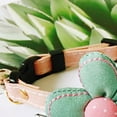 thumbnail image 3 of Collar ajustable de poliéster para mascotas, con hebilla decorativa de flores grandes, con cascabel creativo y sencillo para gatos, gatitos y perros (azul y verde, talla M), 3 of 6
