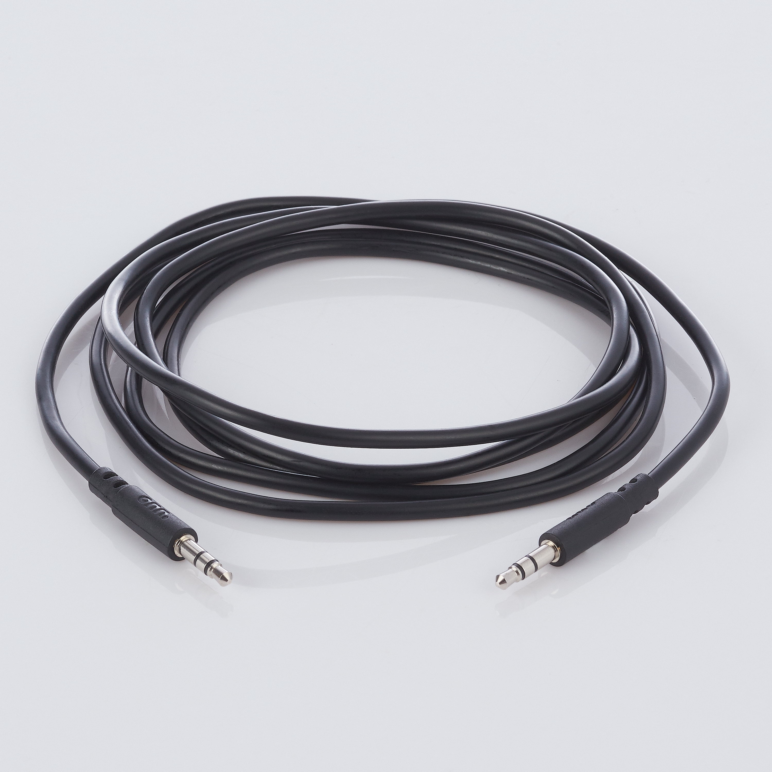 onn. 3.5mm AUX Audio Cable