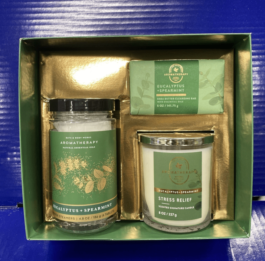 Bath & Body Works Relax + Uplift Aromatherapy Set, Shea Cleansing Butter Bar, Shower Steamers and 1 Wick Candle