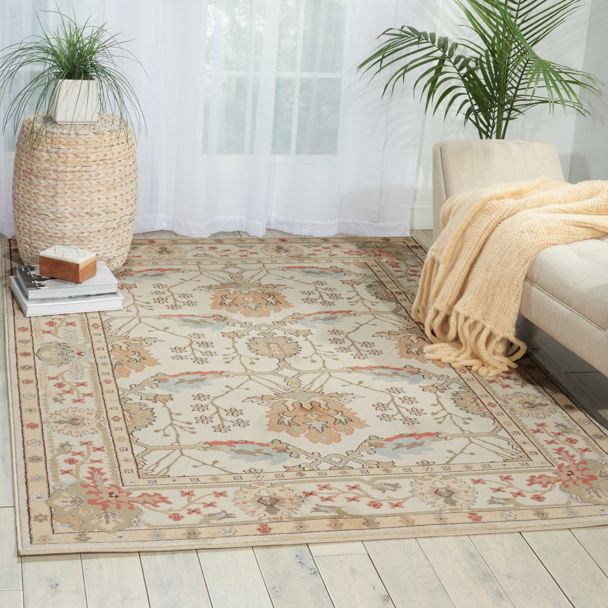 Nourison Walden Ivory Area Rug, 5'3" x 7'4"