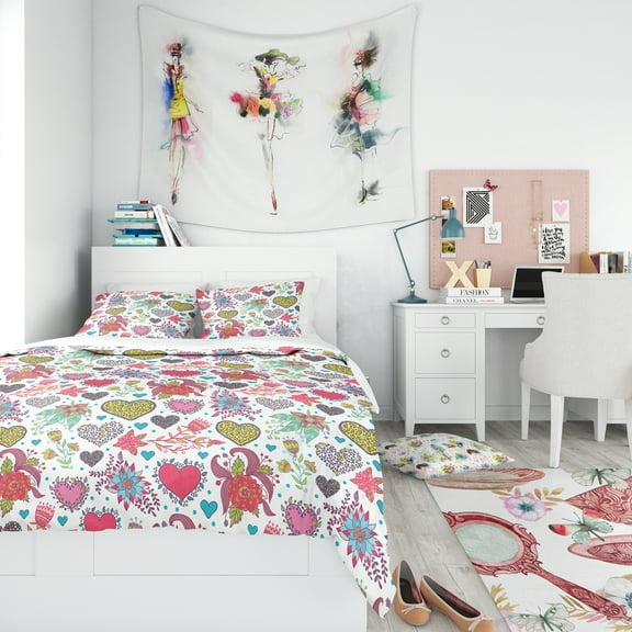 Designart 'Beautiful Flowers & Hearts Pattern' Modern kids Teen Duvet Cover Set