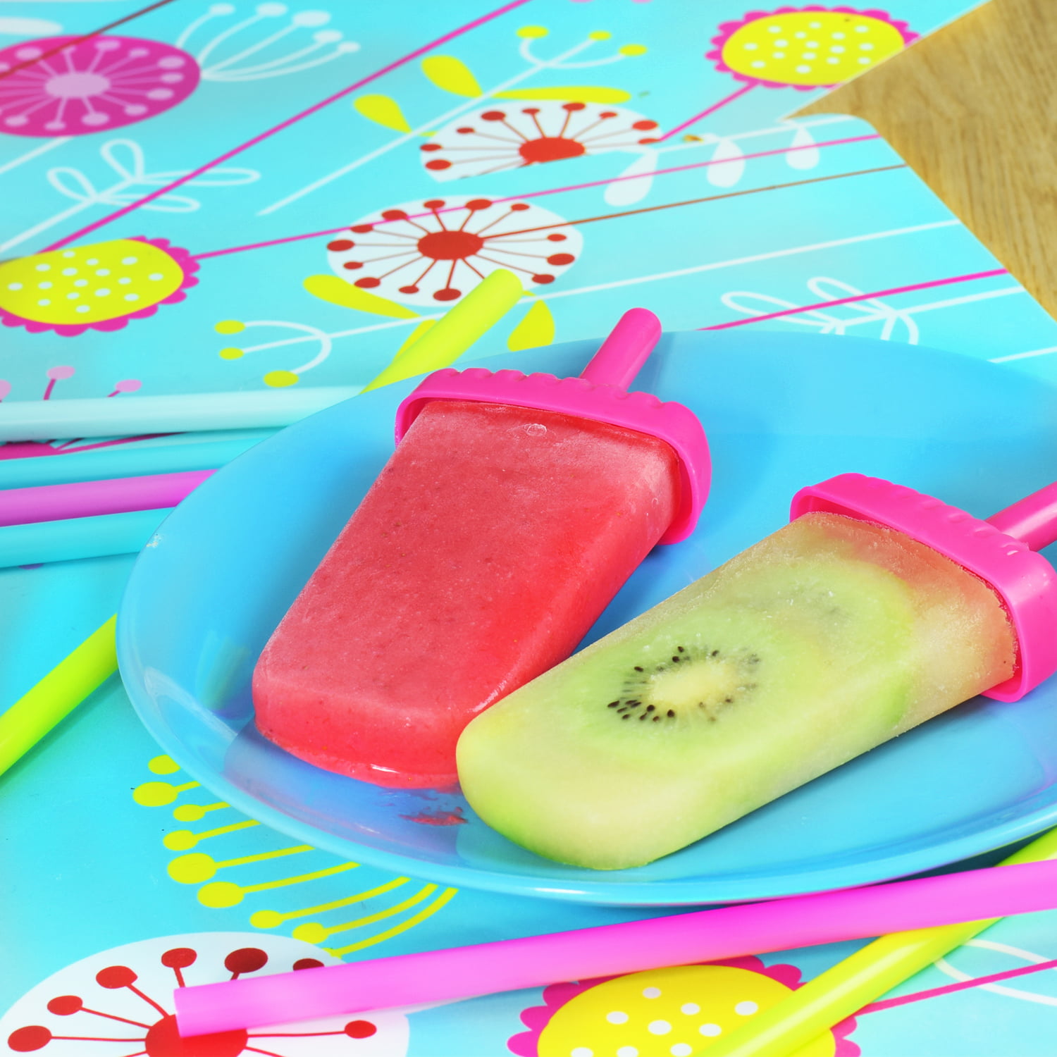 Ice Pop Mold, Flexible Silicone Freezer Molds Set of 4 Unique Animals  Shape, Popsicle Makers With Reusable Sticks, Dishwasher-Safe & BPA-Free  with Dustproof Lid, 6 Ice Cream Sticks 