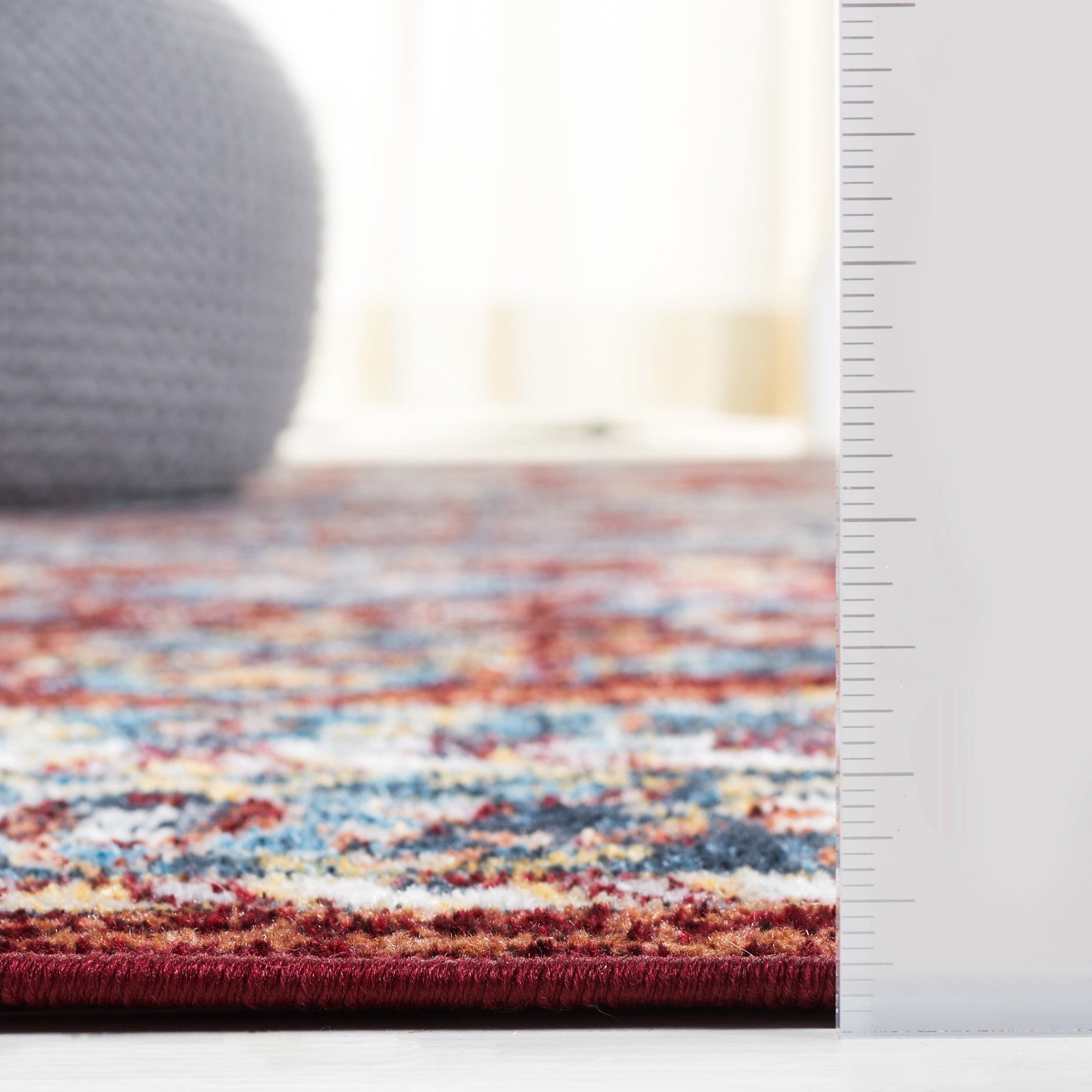 SAFAVIEH Bayside Keila Oriental Polyester Machine Washable Area Rug, Red/Blue, 6'7" x 6'7" Square