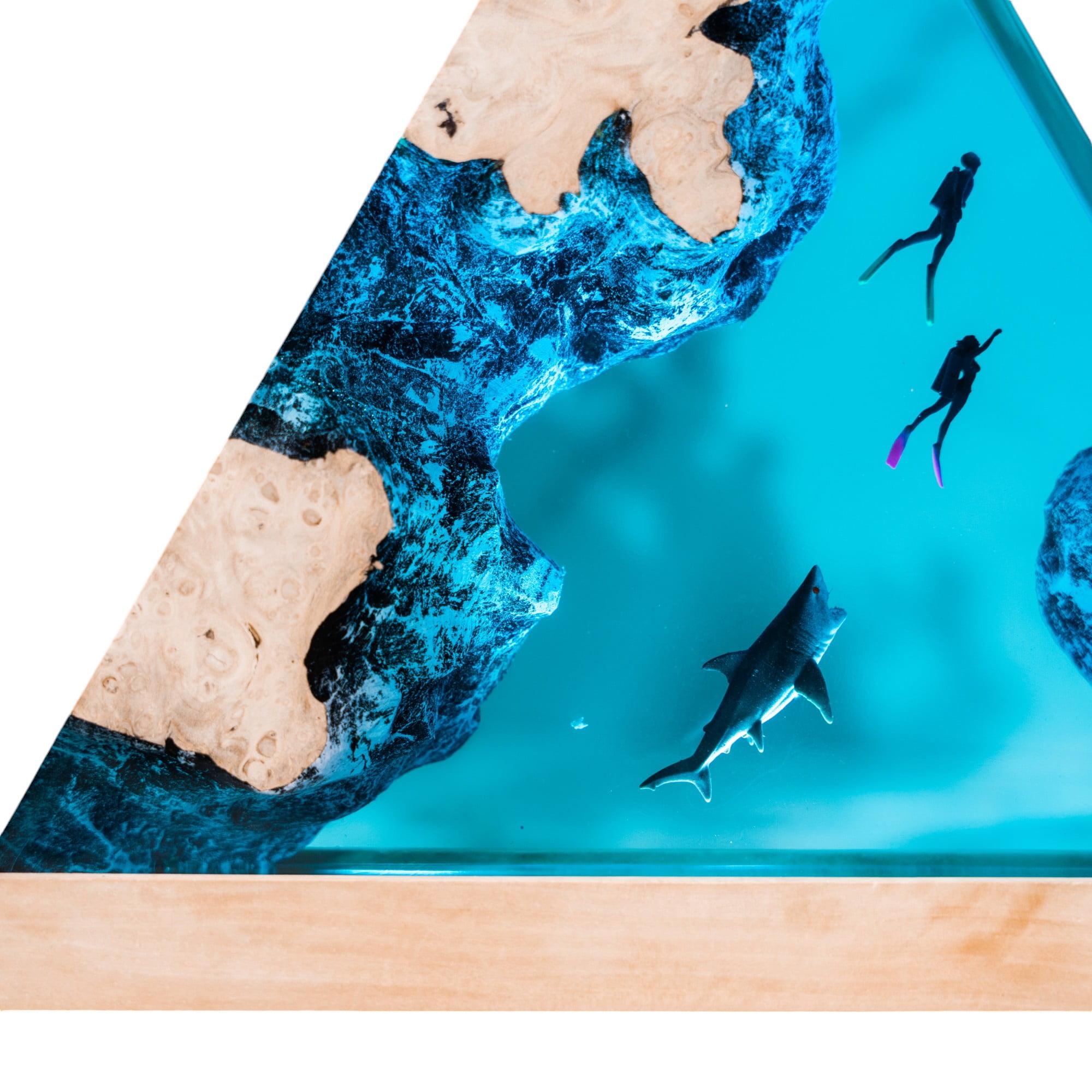 Scuba Diver Resin Wood Lamp – Handmade Ocean Epoxy Night Light with USB, Deep Sea Art Desk Lamp for Bedroom Home Decor