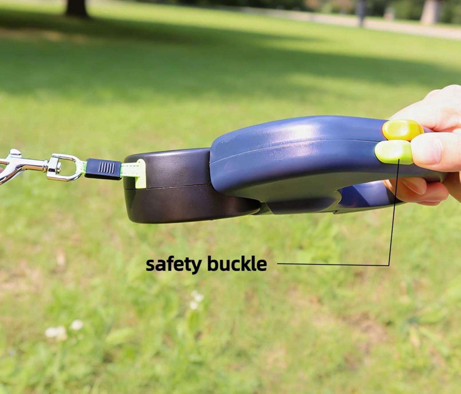 2026 New Dual Retractable Dog Leash with Light & Bring a Flashlight and a Stool Bag Holder | Tangle-Free 360° Swivel for 2 Dogs | Reflective & One-Hand Brake for Medium Small Pets