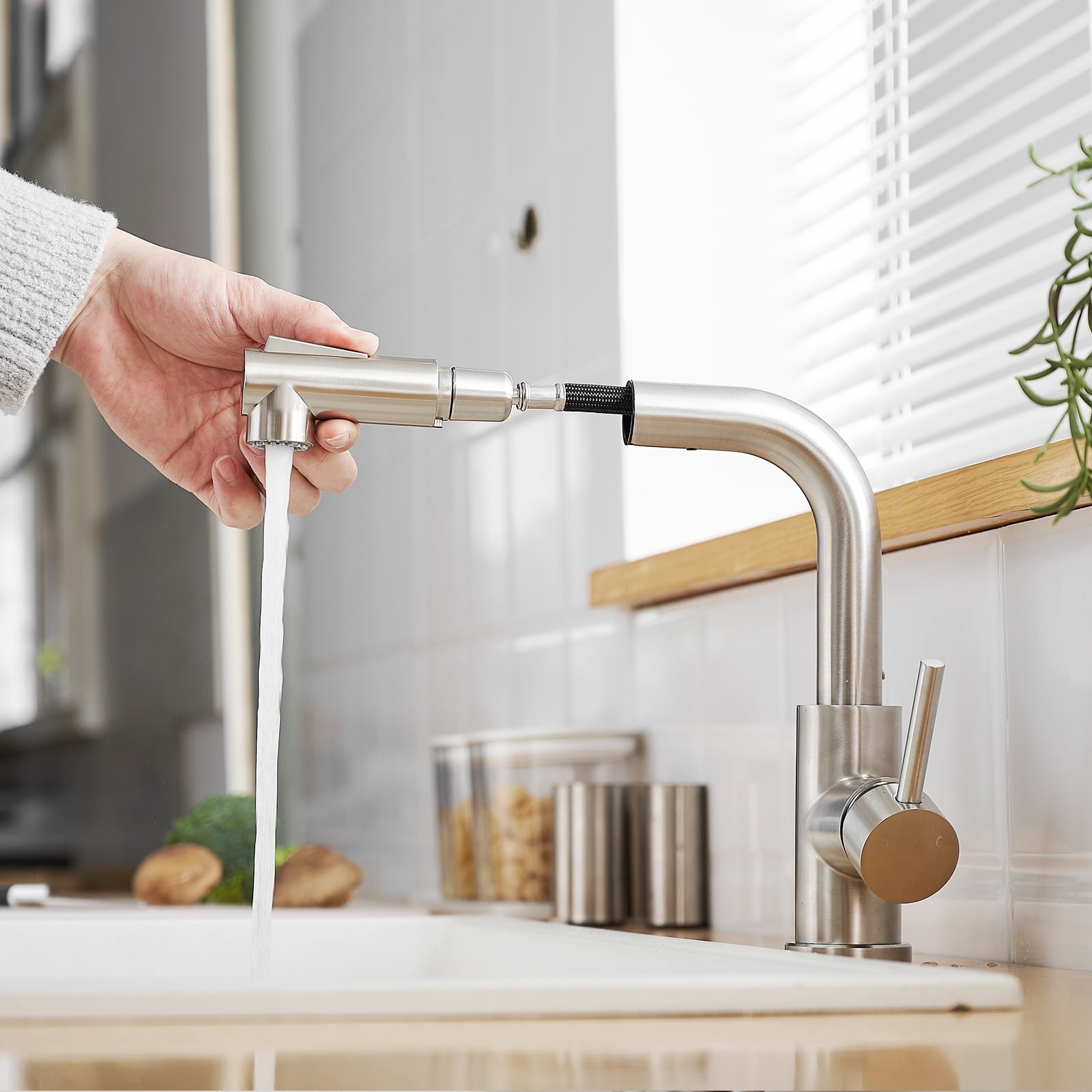 Sink Faucet,Kitchen Faucets with Pull Down Sprayer, Bathroom Sink Faucets Mini Bar Prep Faucet,2" x 7.1" x 9.6"