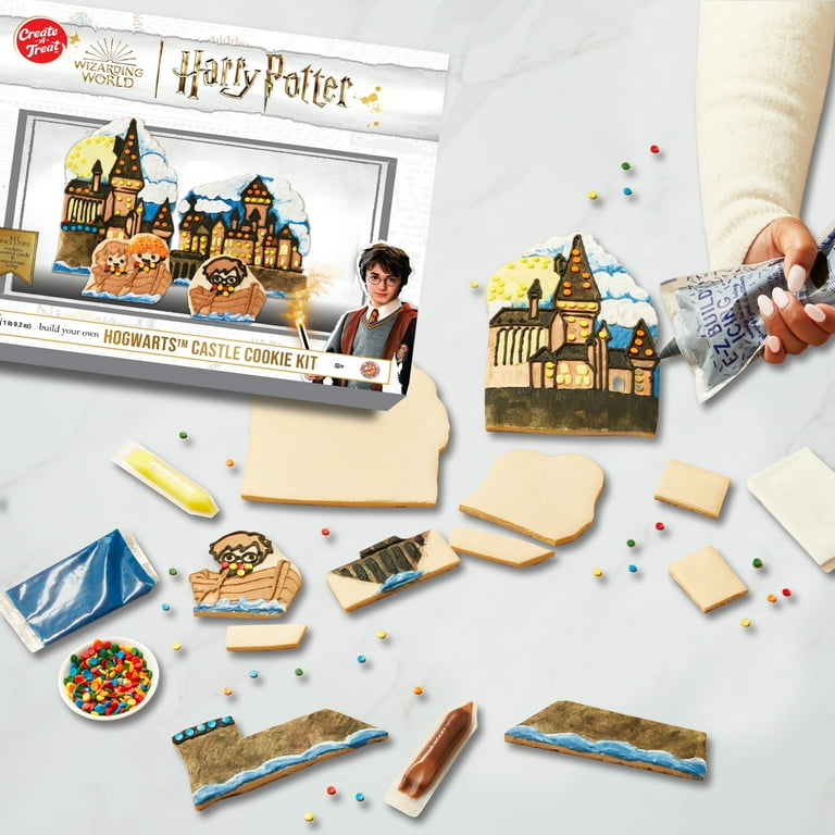 Holiday Create A Treat Harry Potter Hogwarts Castle Kit, oz