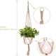 thumbnail image 2 of Colgador de macramé para plantas, cuerda hecha a mano con llavero de acero inoxidable para colgar fácilmente, decoración de interior y exterior de estilo rústico de yute natural (2 piezas), 2 of 5
