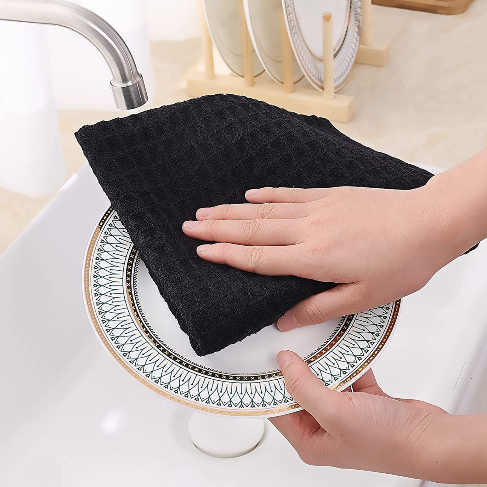 Kitchen Linen Towel Set 7pcs Home Collection with Quilted Pot Holders Oven Mitts Dish Towel Drying Mat & Microfiber Scrubber for Safe Baking Cooking Grilling Kitchen Accessories and Supplies (Black)
