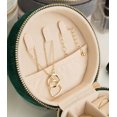 thumbnail image 4 of Mini joyero de viaje de terciopelo verde oscuro, joyero de viaje para niñas y mujeres, pequeño organizador de joyas para anillos, pendientes, collares, 4 of 5