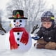 thumbnail image 5 of Juguetes Para Niño Conjunto de ropa navideña de muñeco de nieve con botones de madera, gorro, bufanda y tubo Juguetes Para Bebe 1 Año, 5 of 7