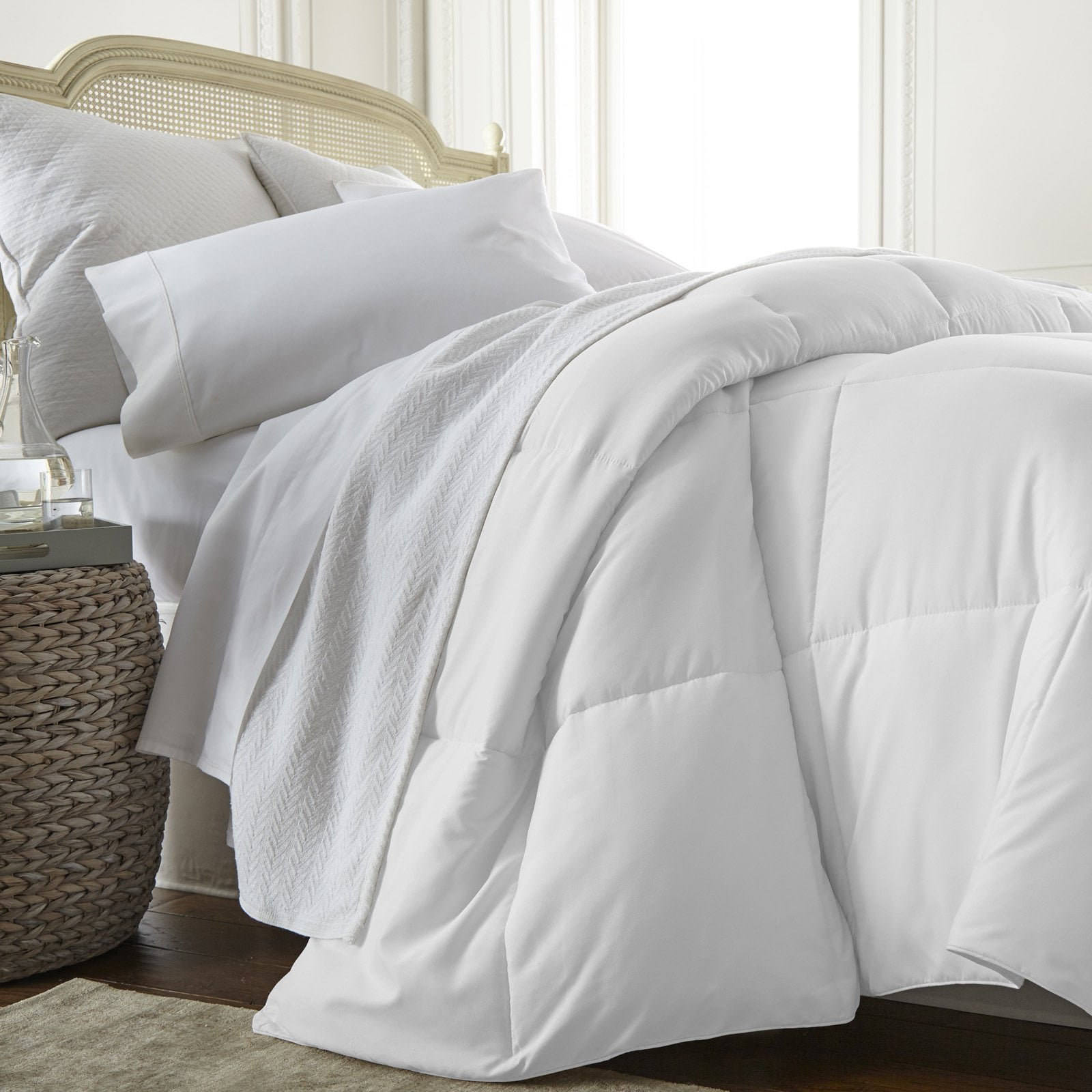 All Season Alternative Down Comforter by Noble Linens
