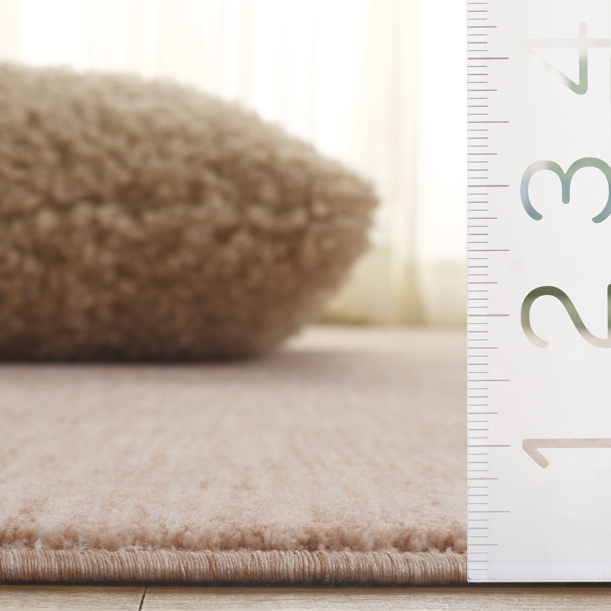 Safavieh Haven Velda Distressed Polyester Area Rug, Light Pink, 5' x 8'