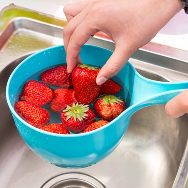 EGNMCR Kitchen Utensils Set, Plastic Water Scoop For Bathing And Kitchen Use With Comfortable Handle Ideal For Washing Dishes Vegetables Baby Hair Rinsing And Daily Tasks Water Scoop