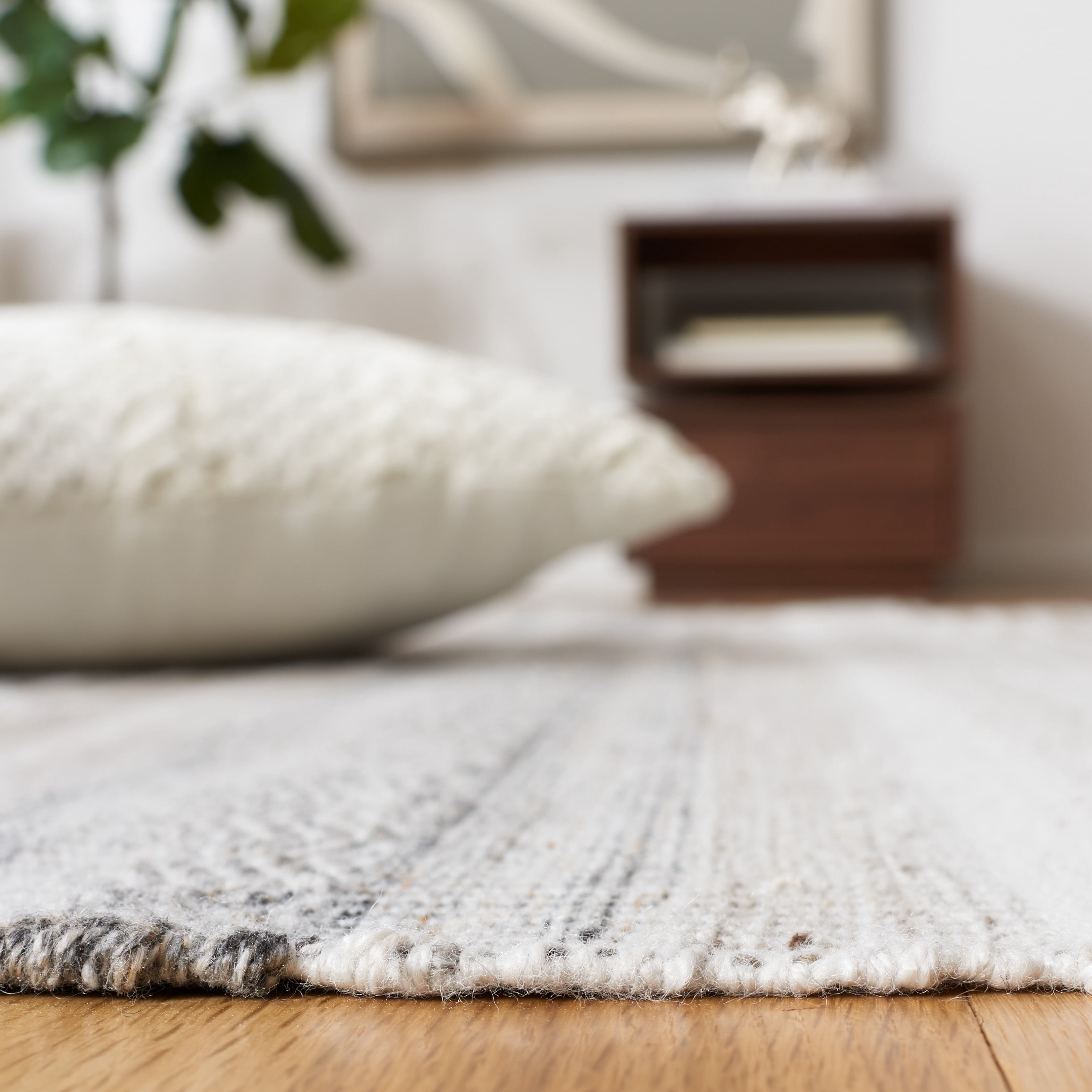 Safavieh Kilim Malena Striped Polyester Area Rug, Ivory/Charcoal, 5' x 8'