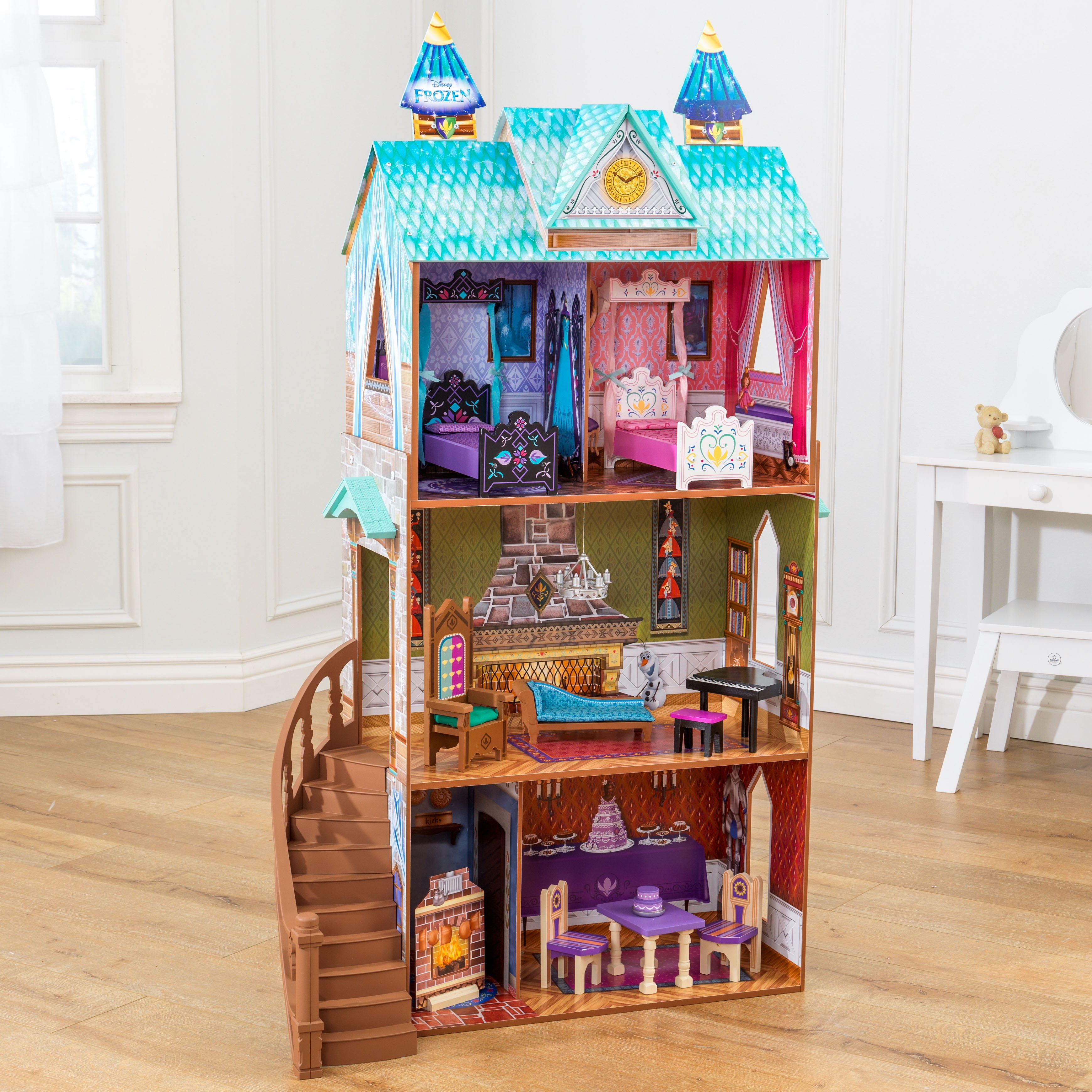 frozen arendelle palace dollhouse