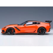 2019 Chevrolet Corvette C7 ZR1 Sebring Orange Tintcoat with Carbon Top 1/18 Model Car by Autoart