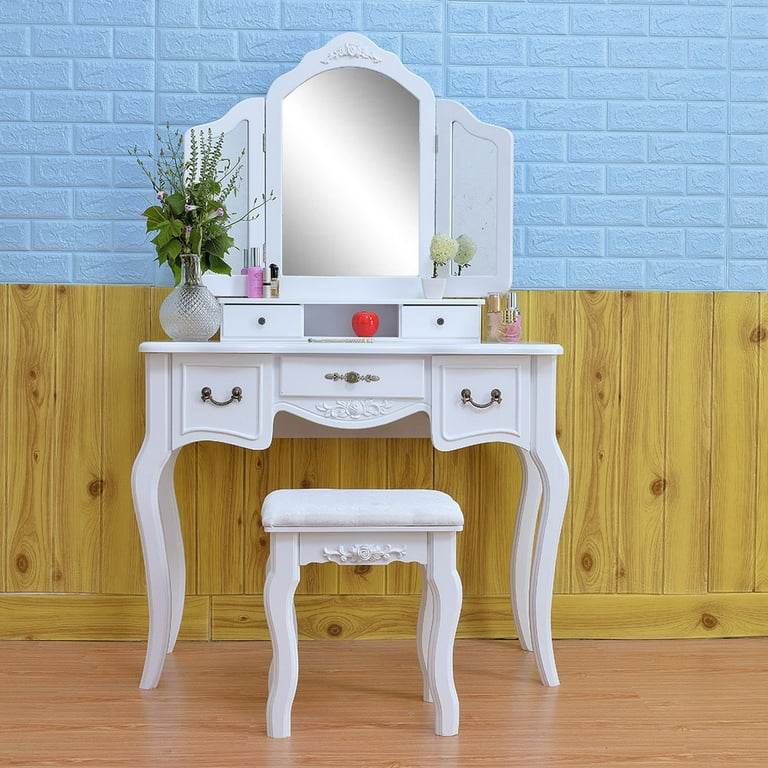 Mirrored vanity online chair