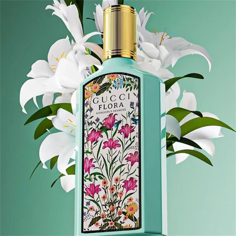 佐伯さん　GUCCI FLORA Gorgeous Jasmine 701228_99999_0099_001_100_0000